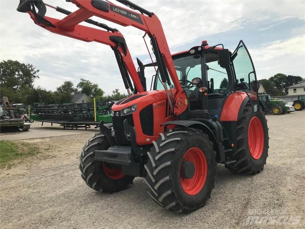 Kubota M7133 Трактори