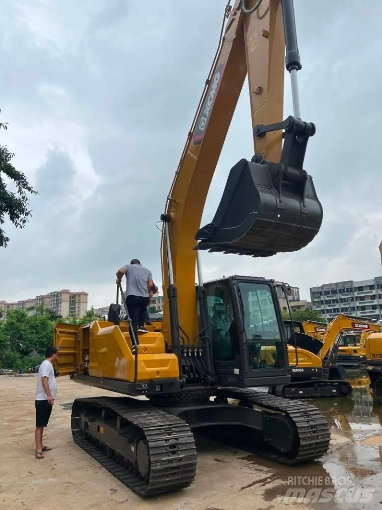 XCMG XE200GH Верижен екскаватор