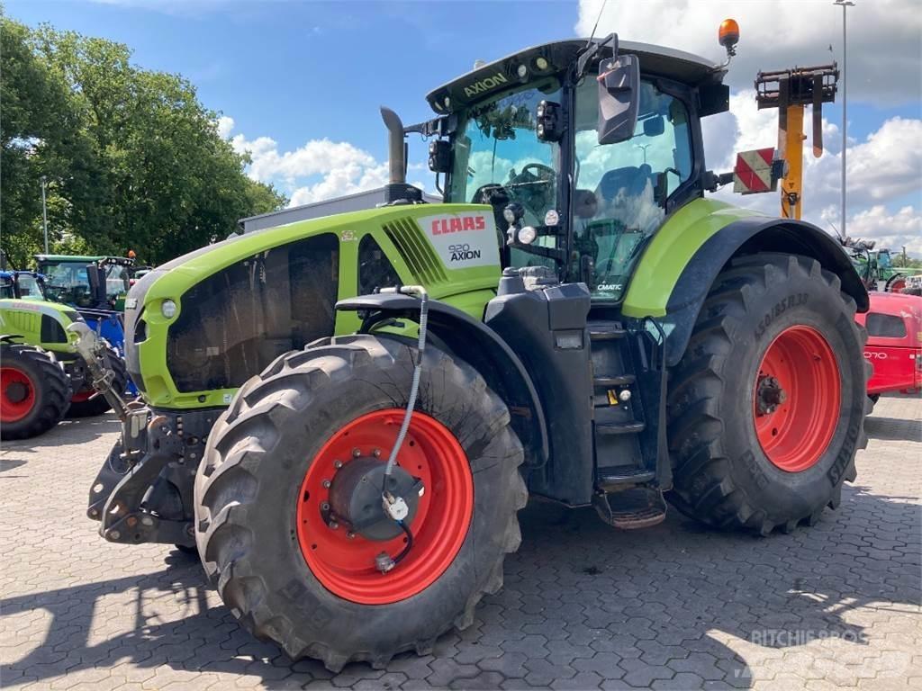 CLAAS Axion 920 Трактори
