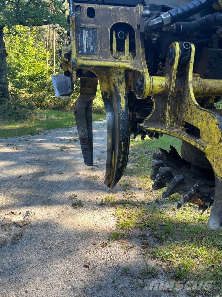 John Deere 1170G Харвестери