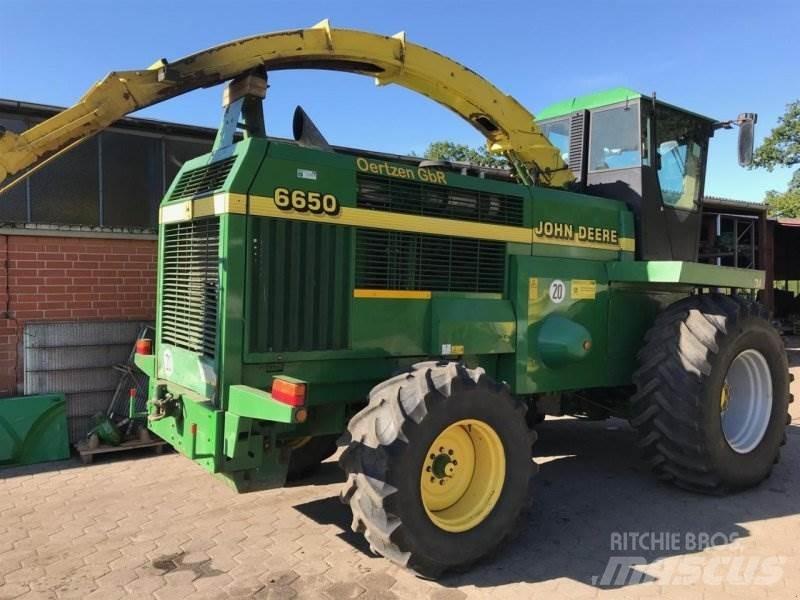 John Deere 6650 Фуражни комбайни