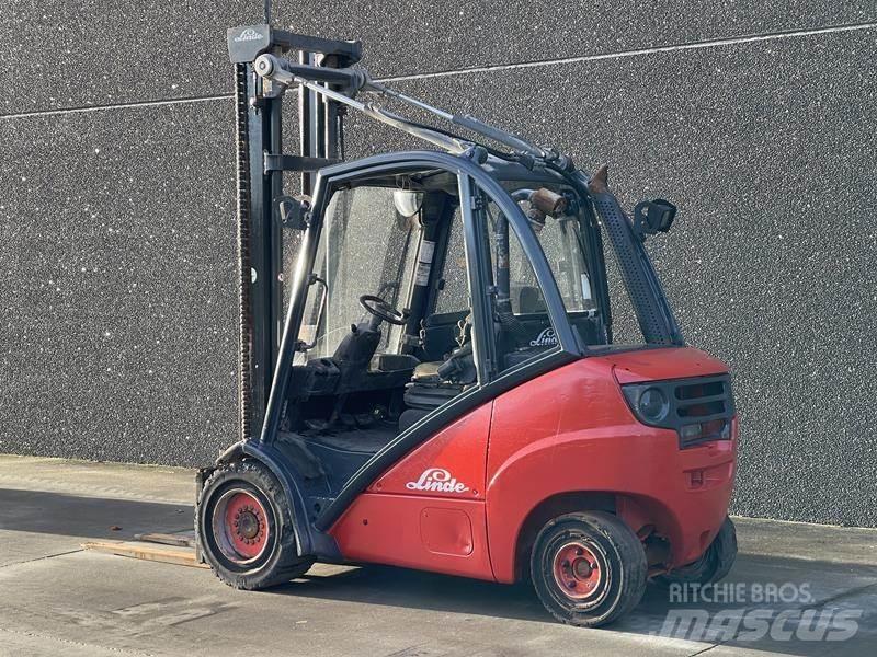 Linde H 30 D Дизелови камиони