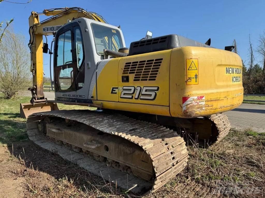 New Holland E215 Верижен екскаватор