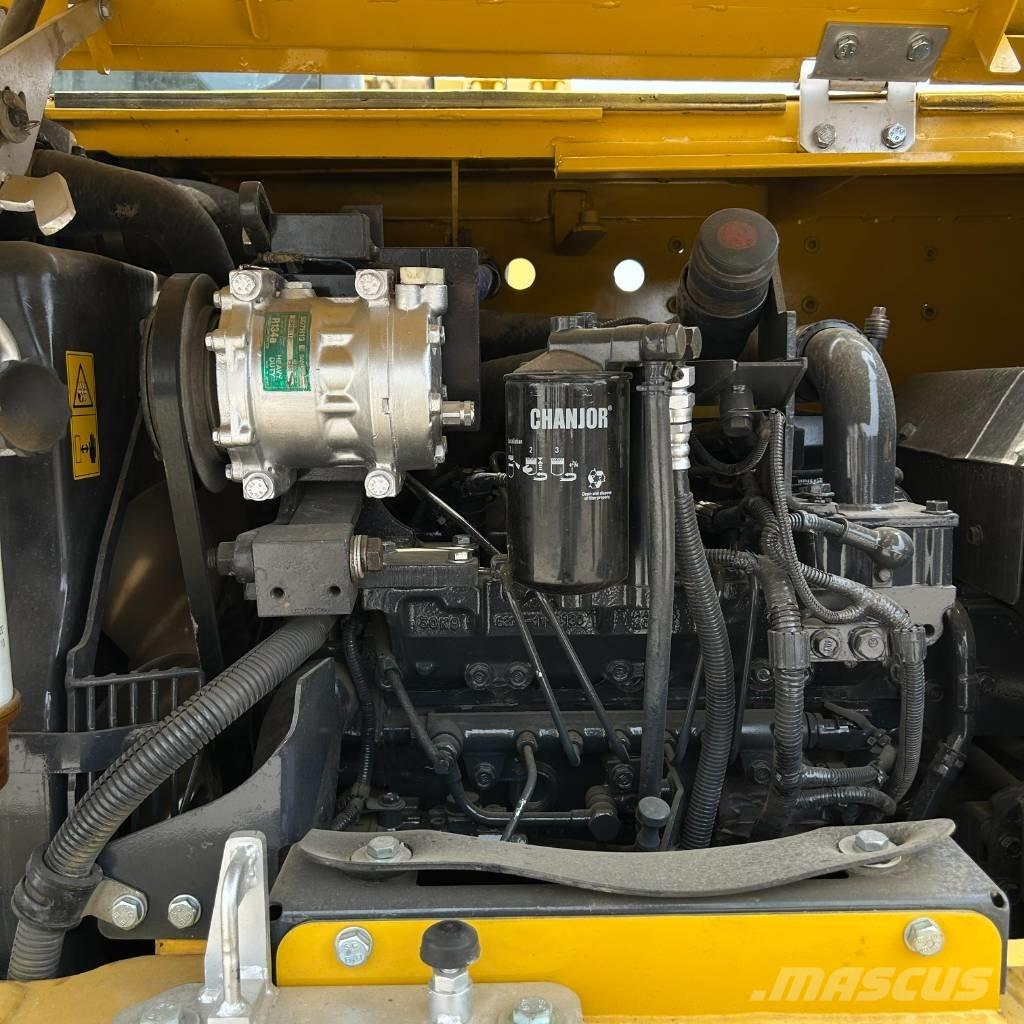 Komatsu 70-8 Верижен екскаватор