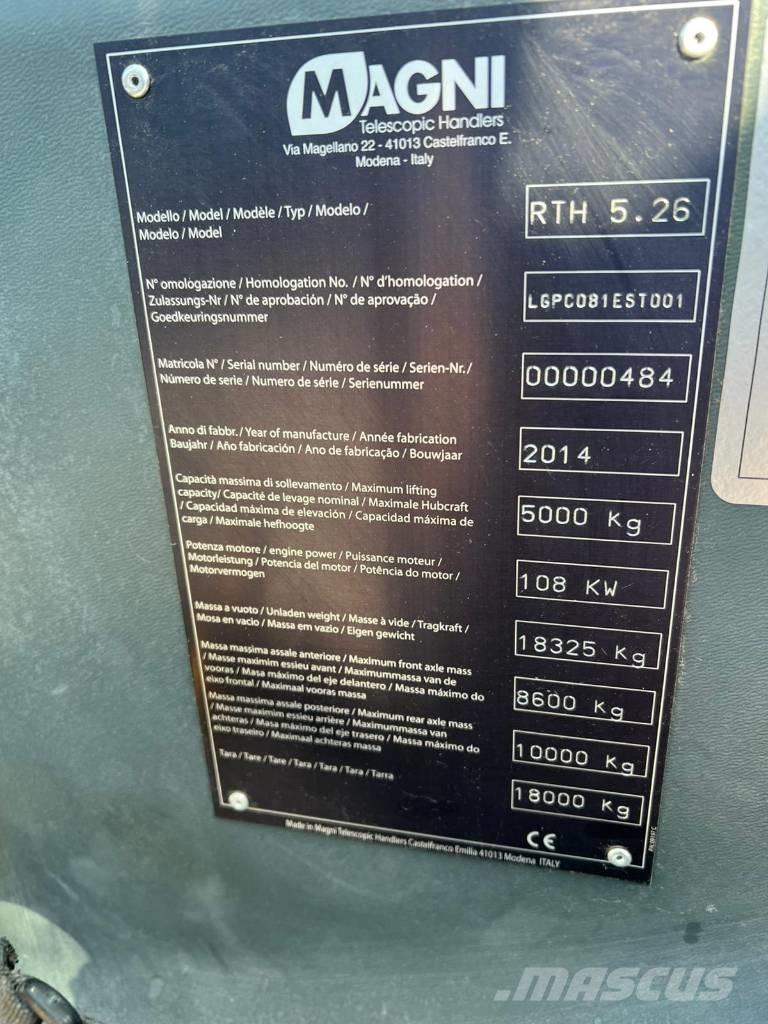 Magni RTH 5.26 Телескопични товарачи