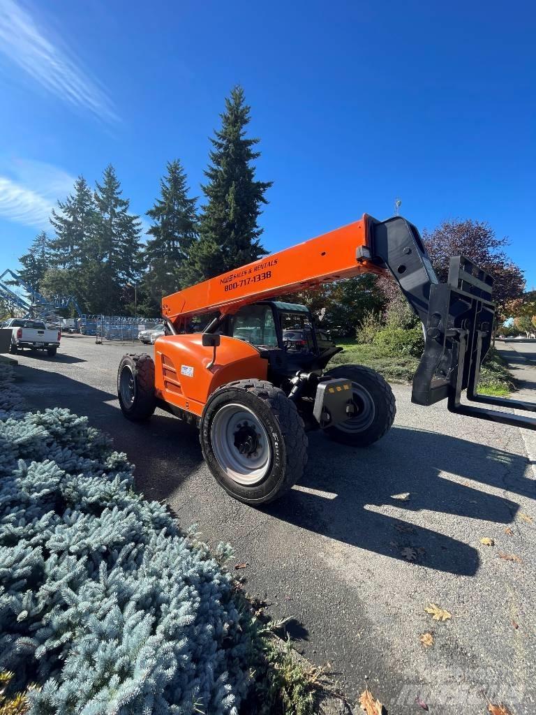 JLG G 6-42 A Камиони за херавни местности