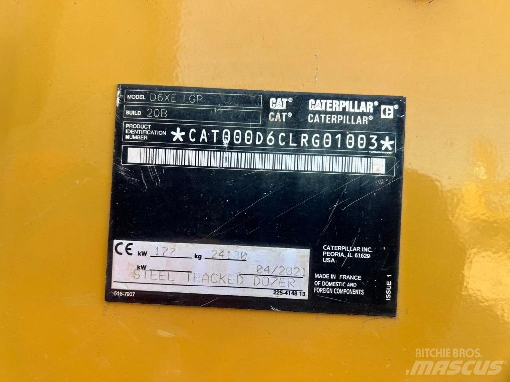 CAT D6XE Верижни булдозери
