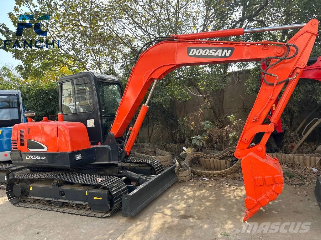 Doosan DX55 Мини екскаватори < 7 т