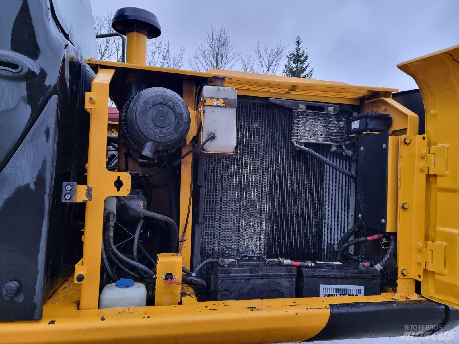 JCB JS 160 LC Верижен екскаватор