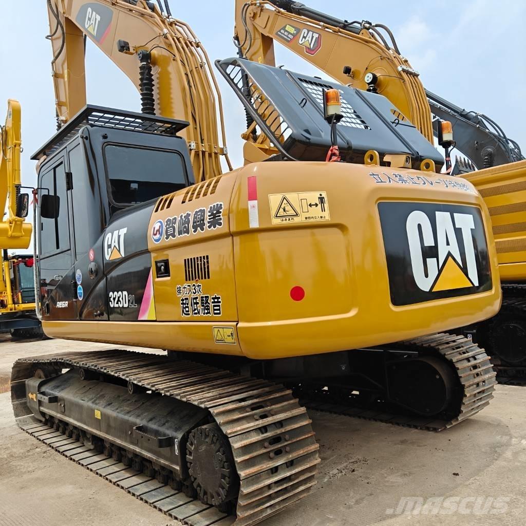 CAT 323 D L Верижен екскаватор