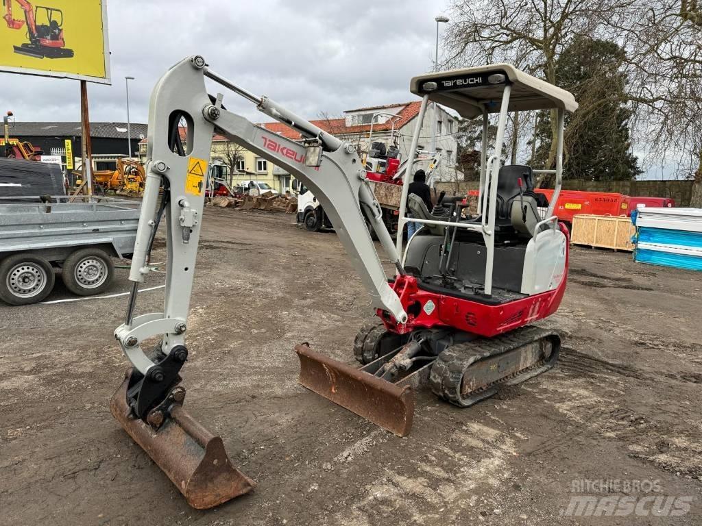 Takeuchi TB 216 Мини екскаватори < 7 т