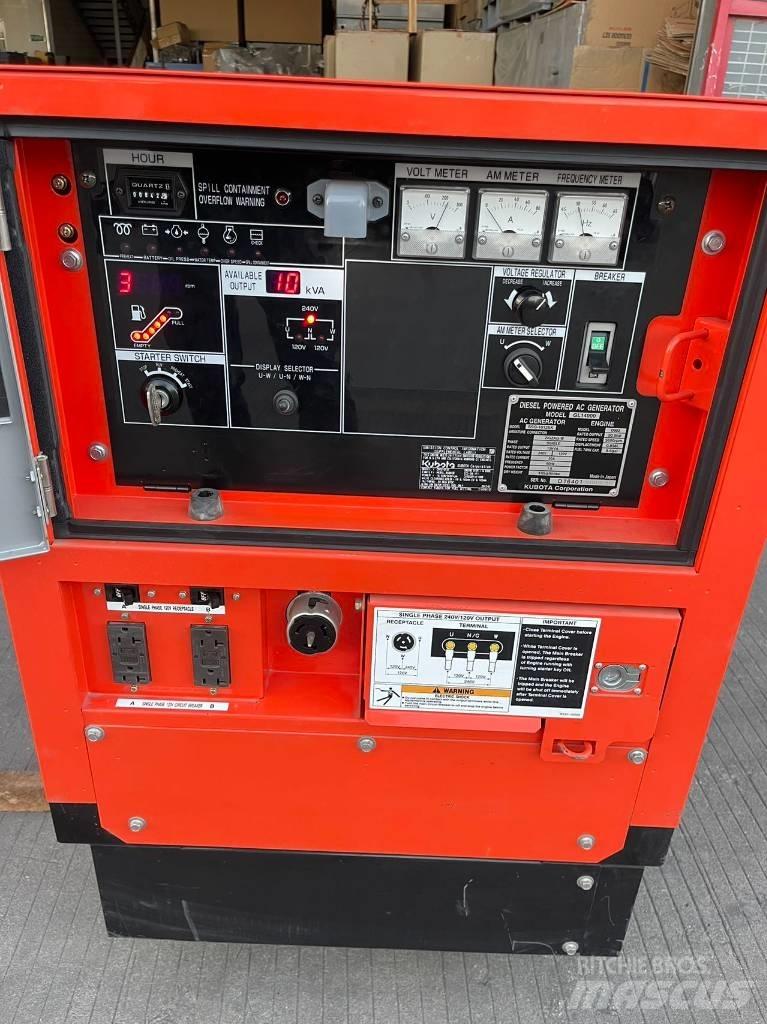 Kubota 12KVA Дизелови генератори
