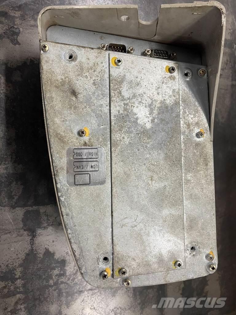 Liebherr A934C Транспорт - Други