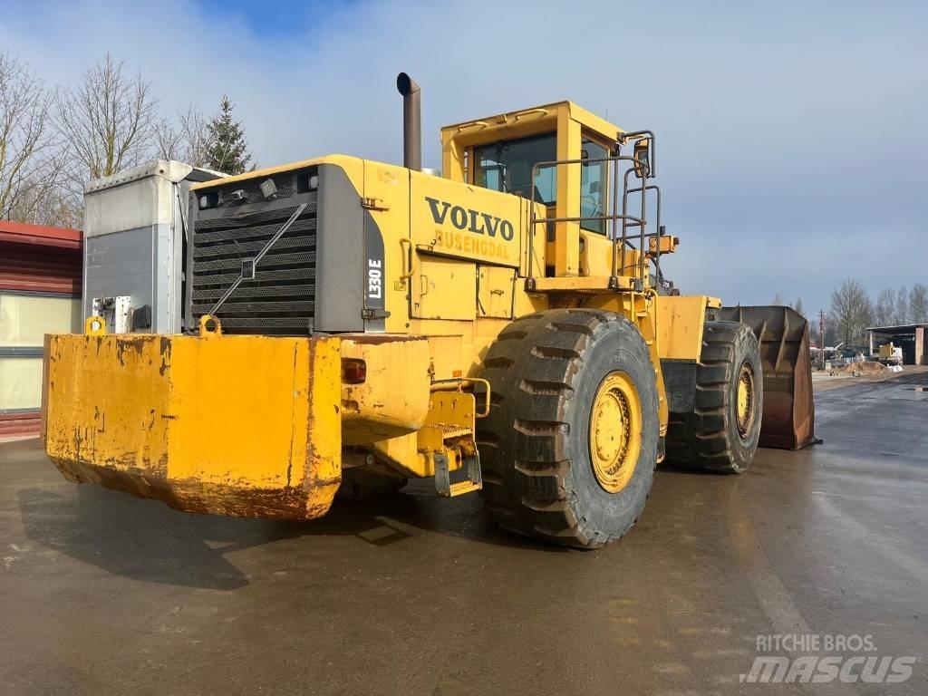 Volvo L 330 E Колесни товарачи