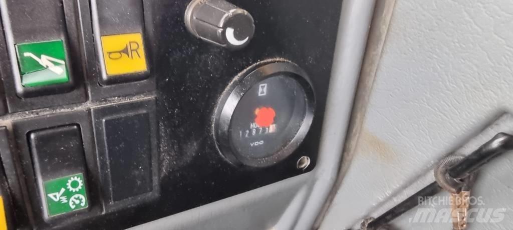 Volvo L 330 E Колесни товарачи