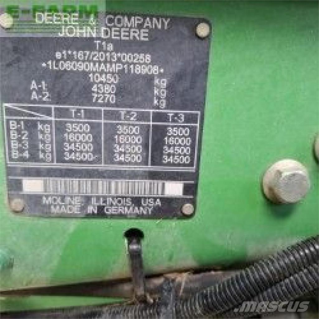 John Deere 6090M Трактори