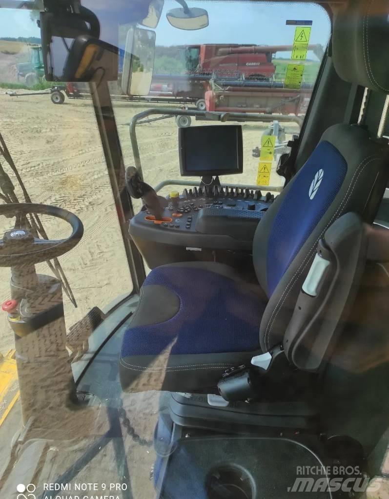 New Holland CR 8.90 Комбайни
