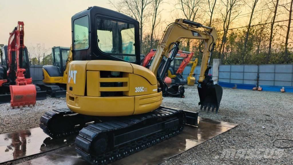 CAT 305 CR Мини екскаватори < 7 т
