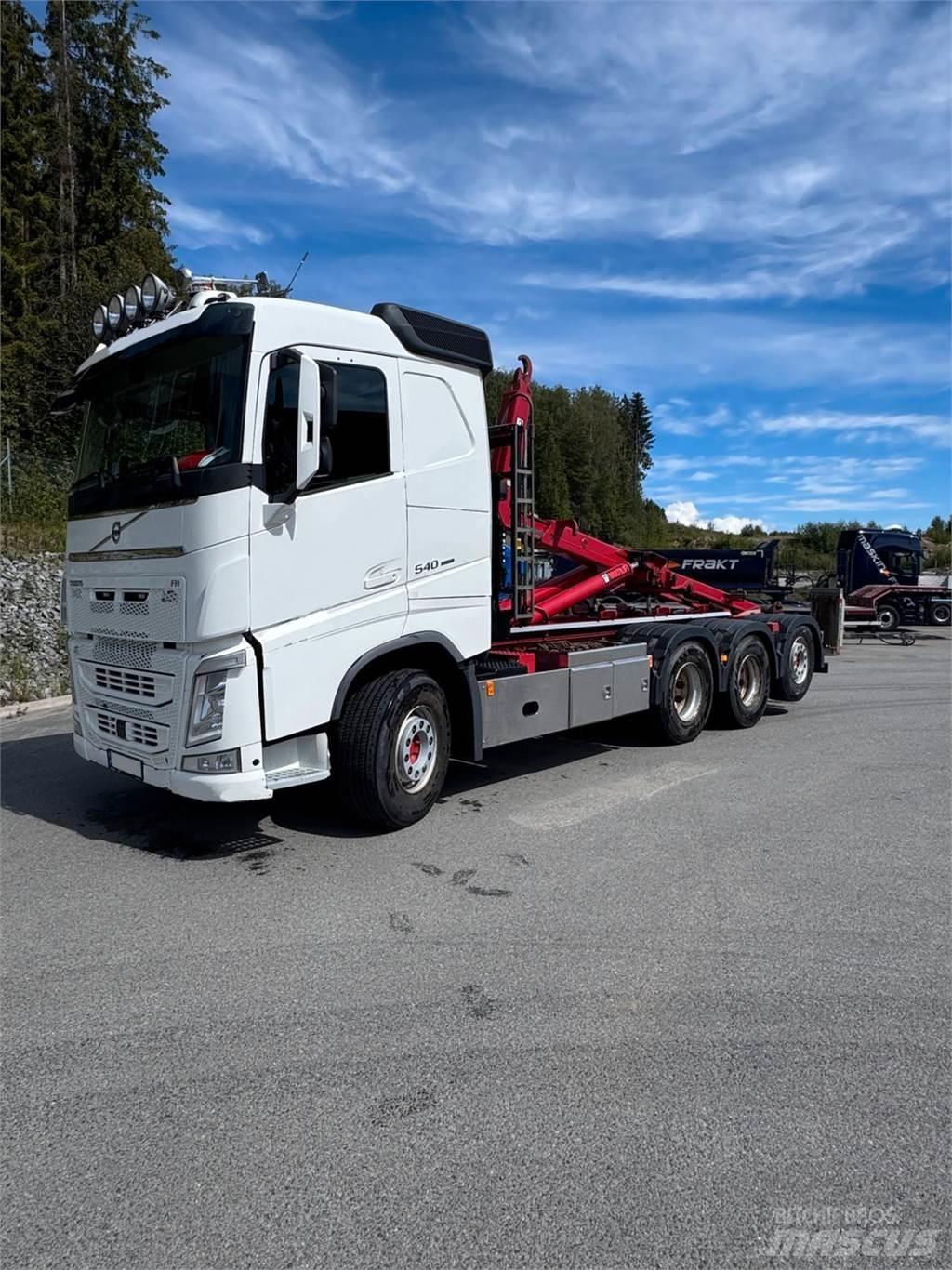 Volvo FH 540 8X4 Камиони с кран с кука