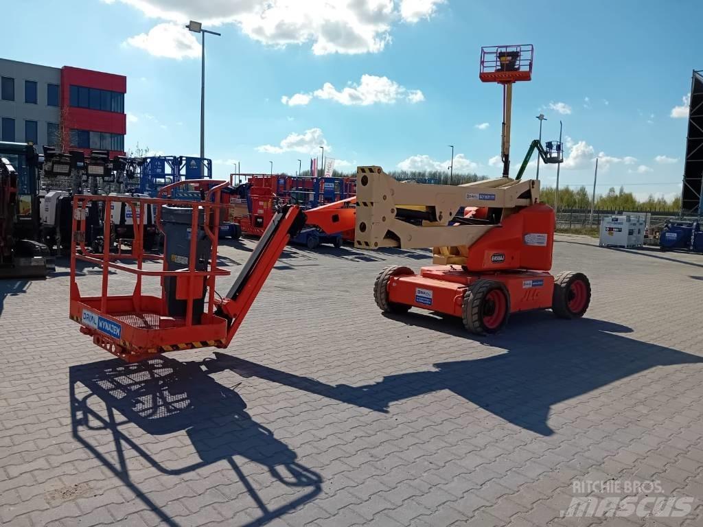 JLG E 450 AJ Съчленени стрелови подемници
