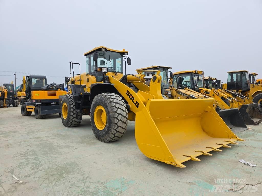 SDLG LG 956 F Колесни товарачи