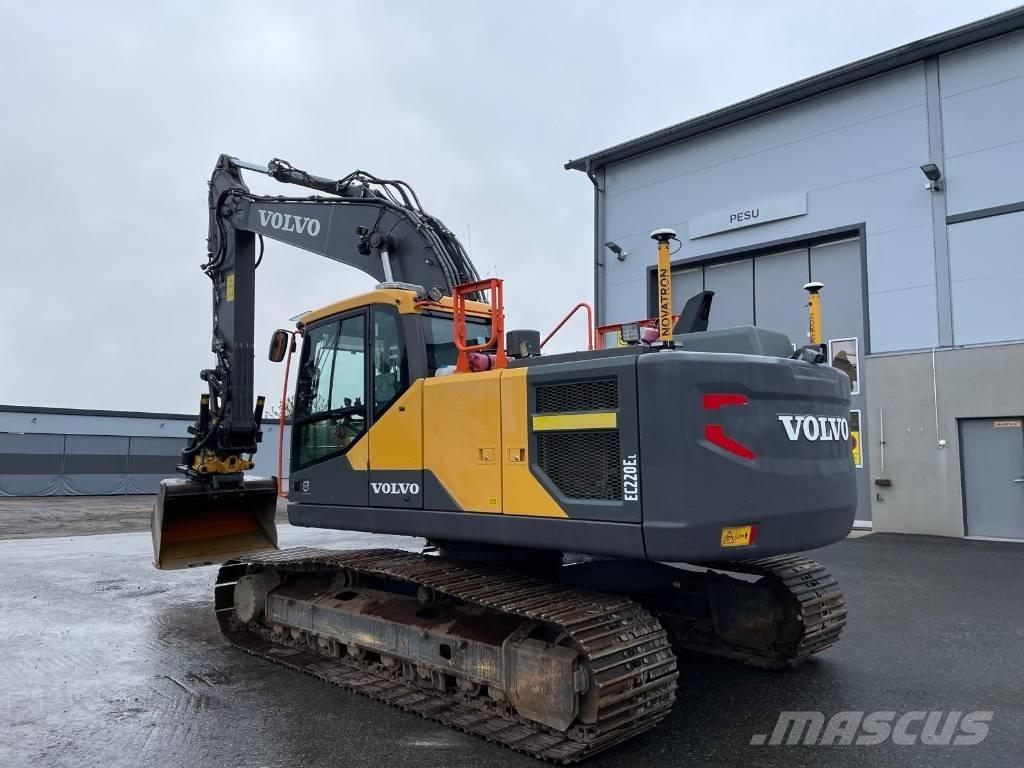Volvo EC 220 E Верижен екскаватор