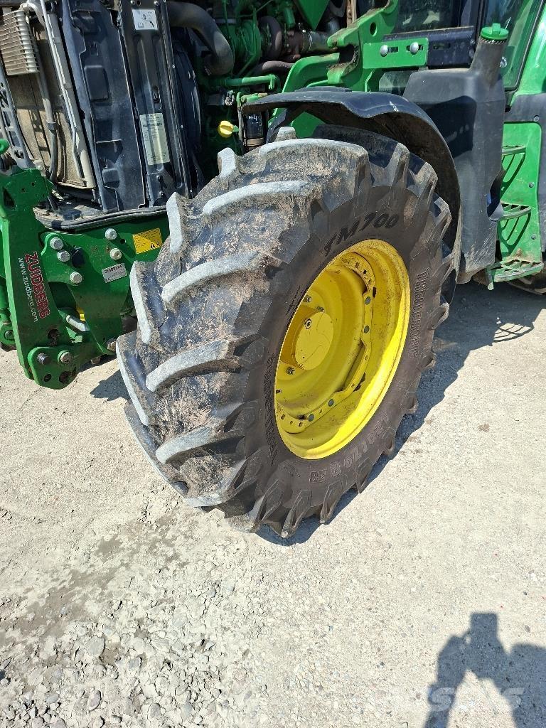 John Deere 6110M Трактори