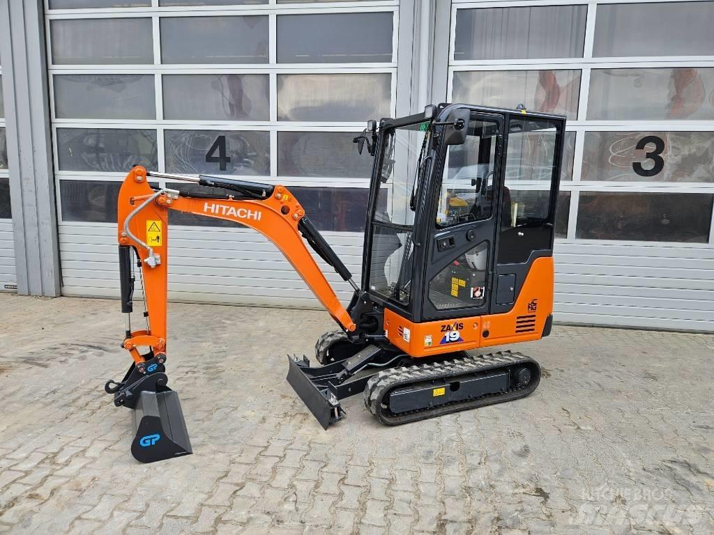 Hitachi ZX19-6 Мини екскаватори < 7 т