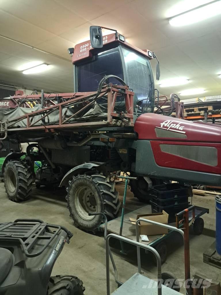 Hardi Alpha 2500 24m Самоходни пръскачки
