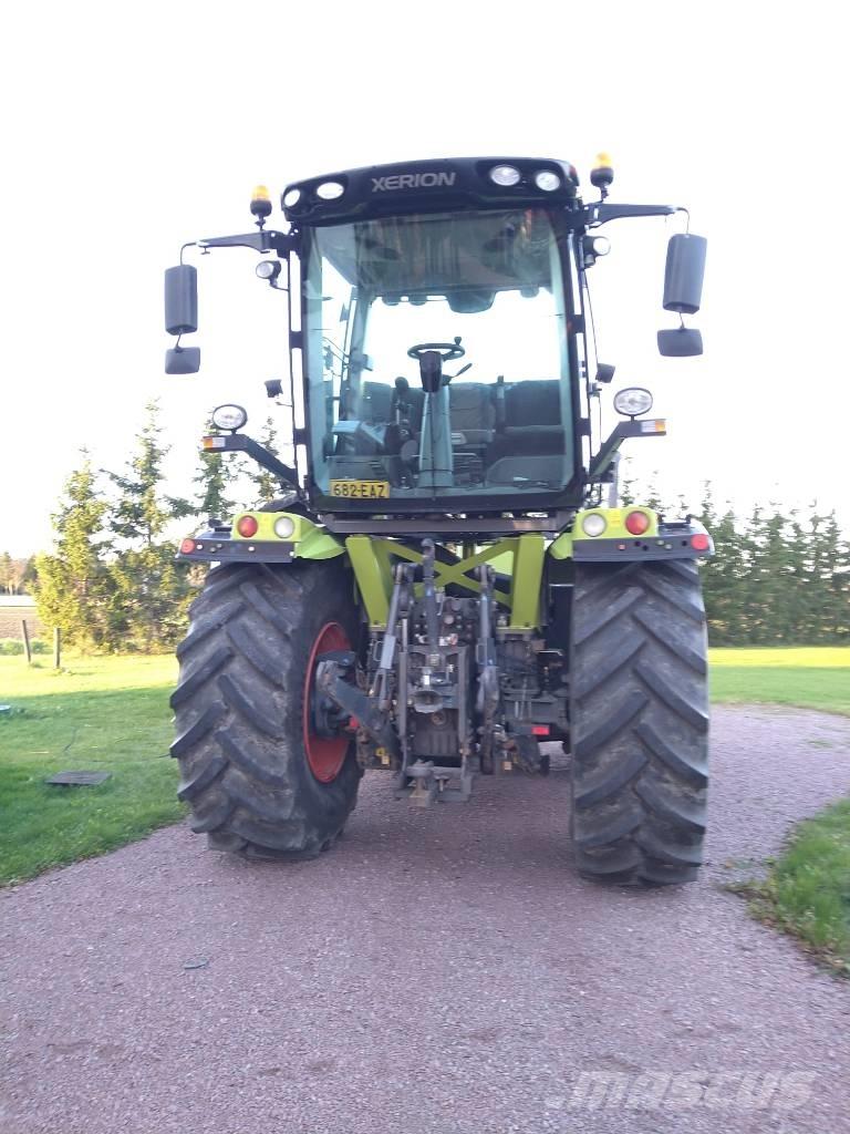 CLAAS Zerion 3800 Трактори