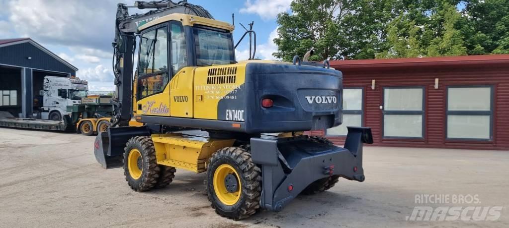 Volvo EW 140 C Колесни екскаватори