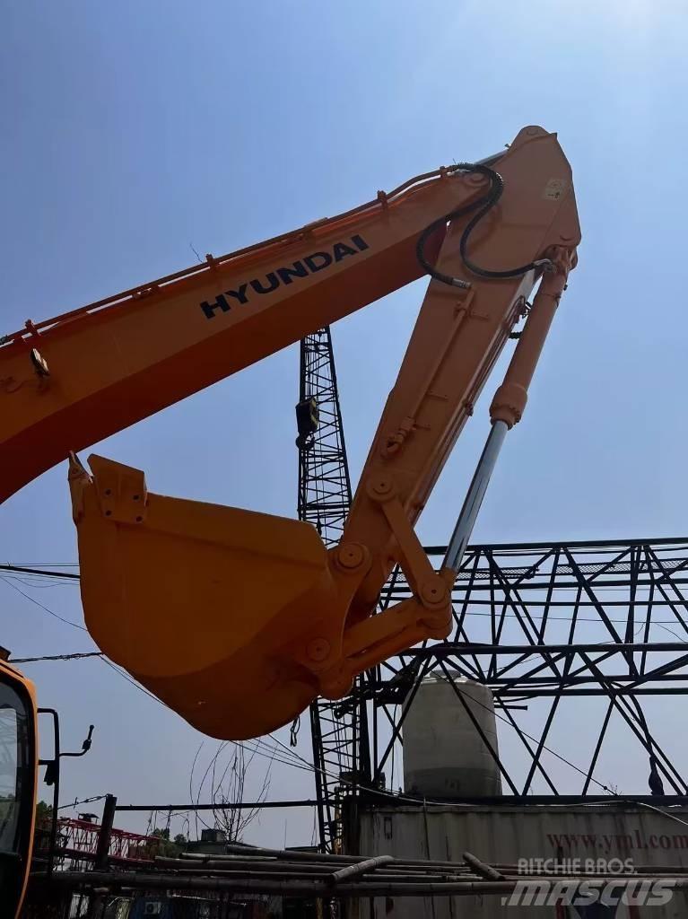 Hyundai 210w-9 Колесни екскаватори