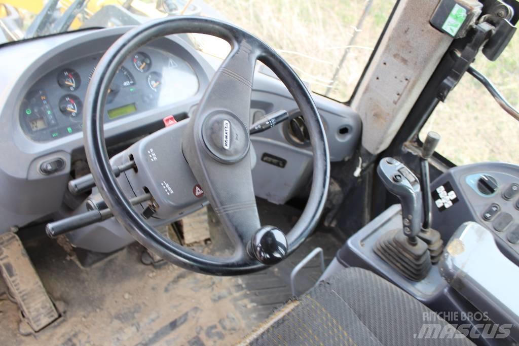 Komatsu WA 380-6 Колесни товарачи