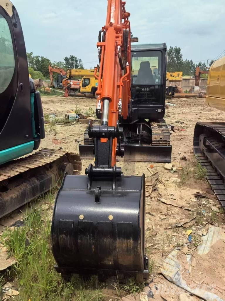 Doosan DX 60 Верижен екскаватор