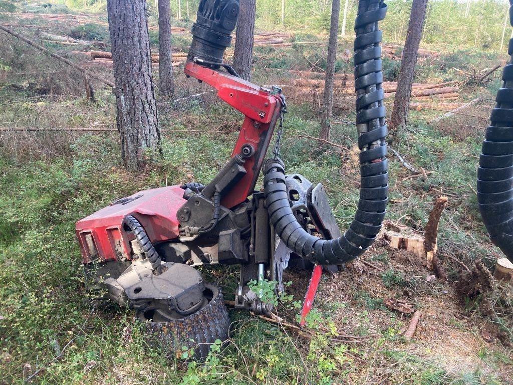 Komatsu 951 Харвестери