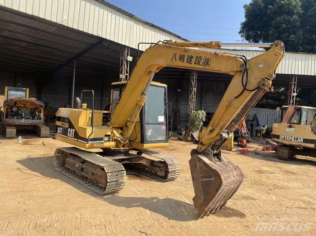 CAT 307 Верижен екскаватор