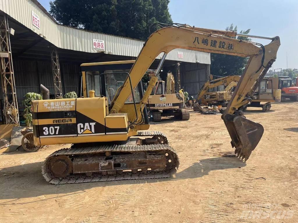 CAT 307 Верижен екскаватор