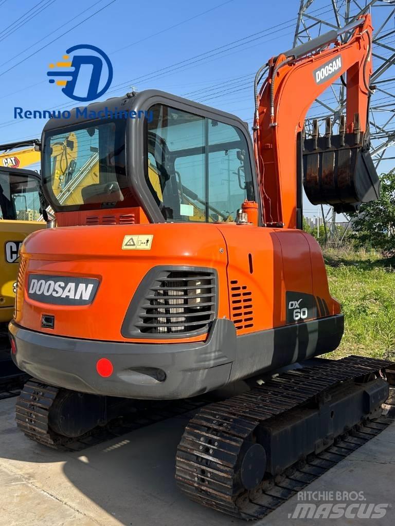 Doosan DX 60 Верижен екскаватор