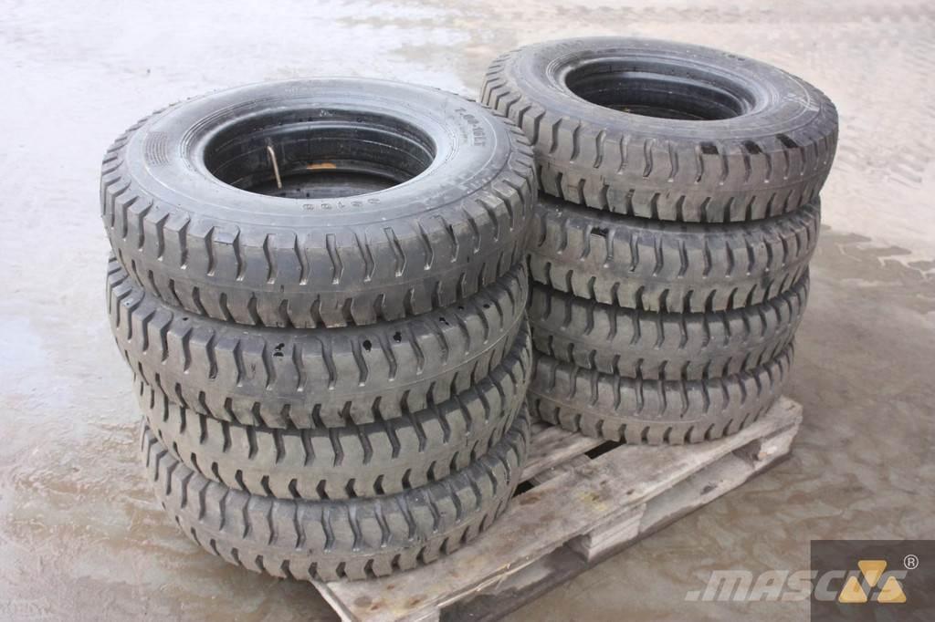  Onbekend 7.00-16LT Гуми