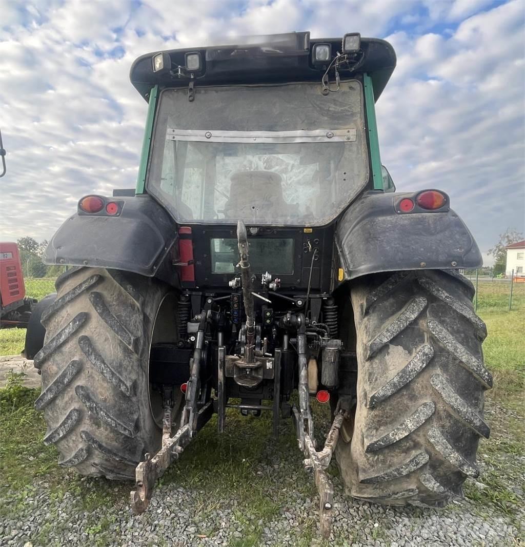 Valtra N 141 H Трактори