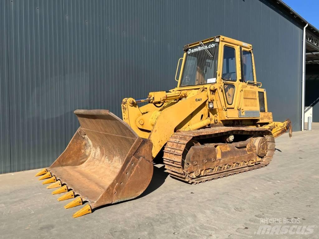 CAT 953 - Ripper Верижен товарач