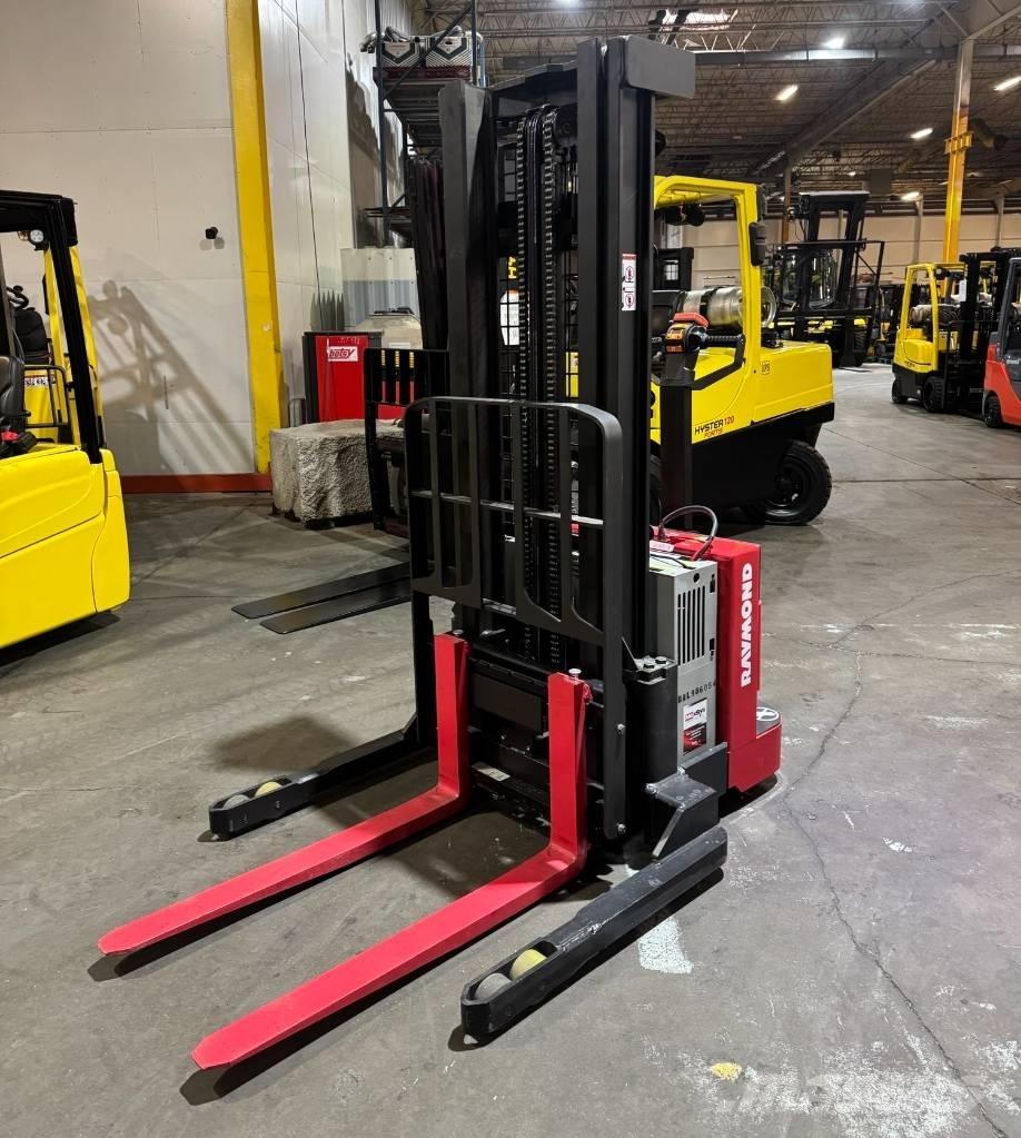 Raymond RSS40 Самоходни товарачи