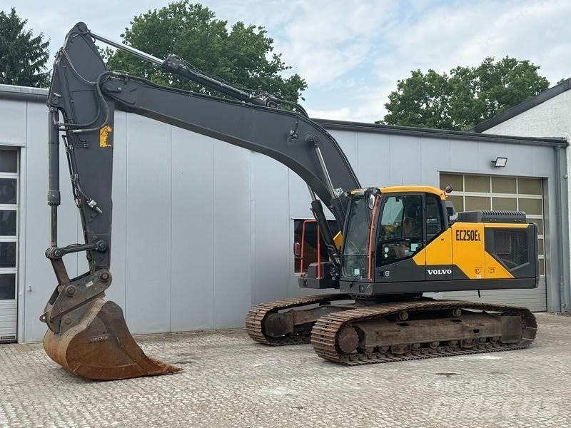 Volvo EC 250 EL Верижен екскаватор