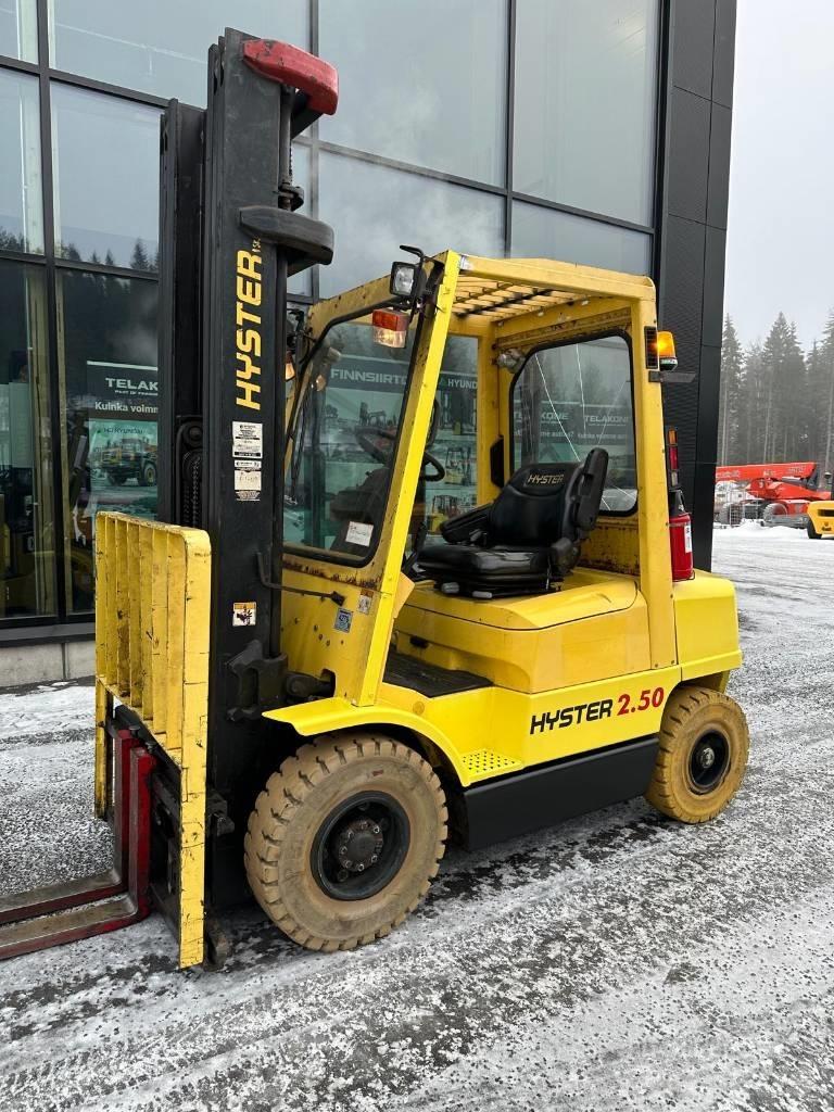 Hyster H2.50XM Камиони с АГУ