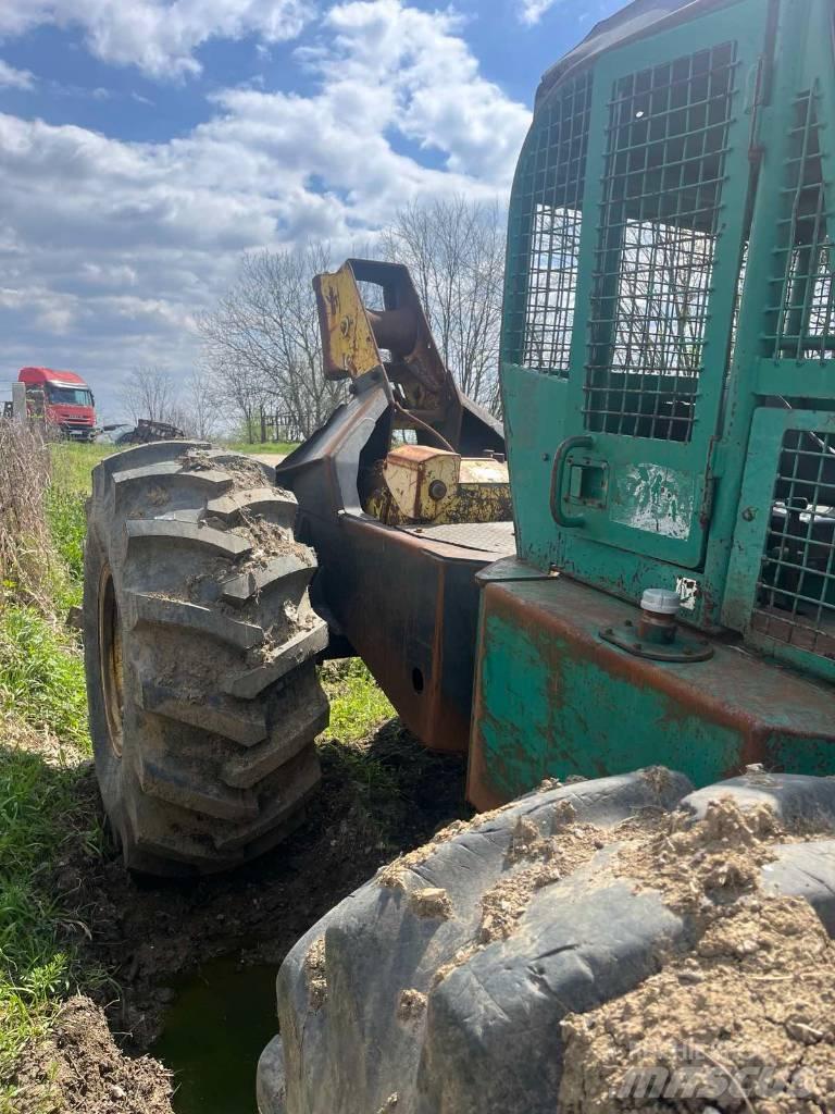 Timberjack 240A Скидери
