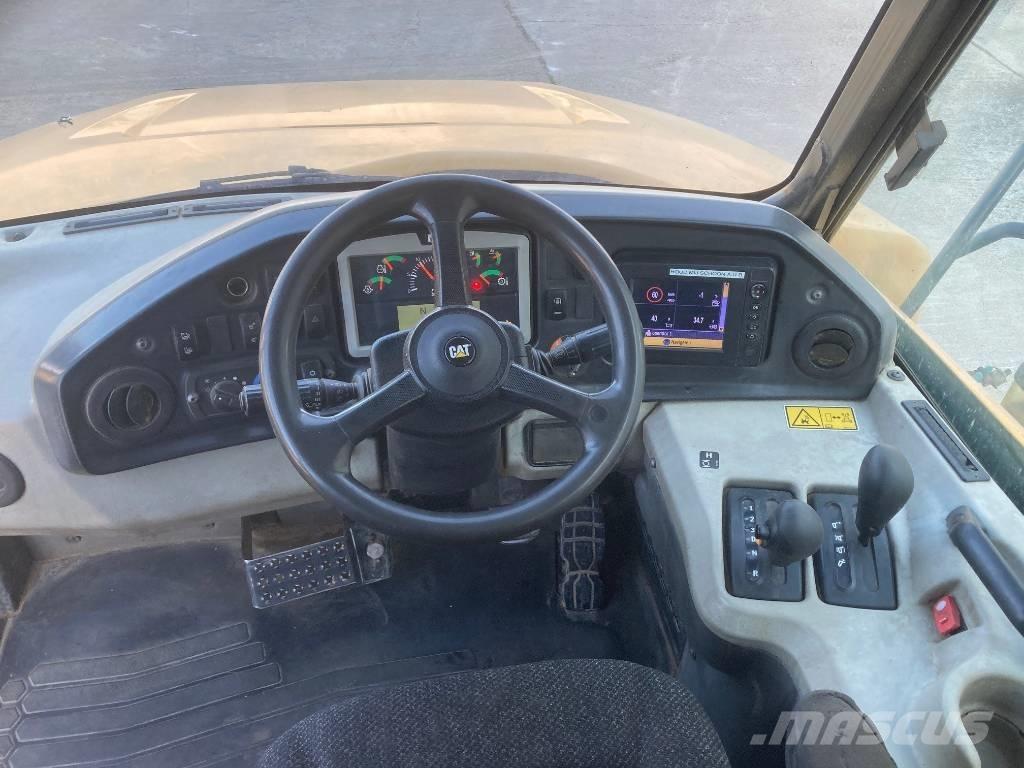 CAT 730 C Дъмпери/моторни превозни средства