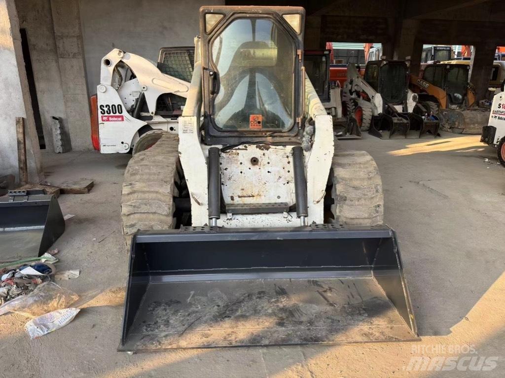 Bobcat S 330 Мини товарачи
