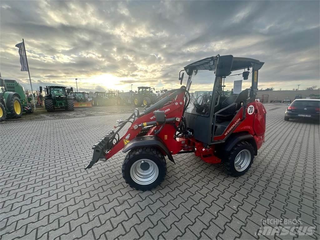 Weidemann 1390 Мини товарачи
