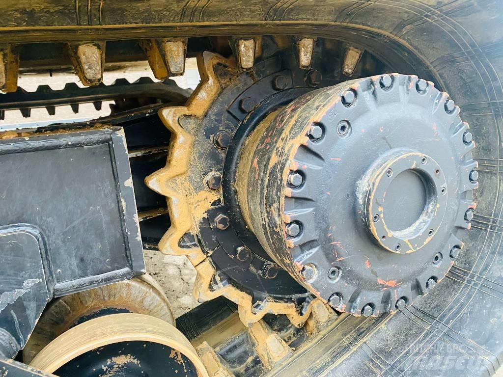 Morooka MST 110cr Верижни дъмпери