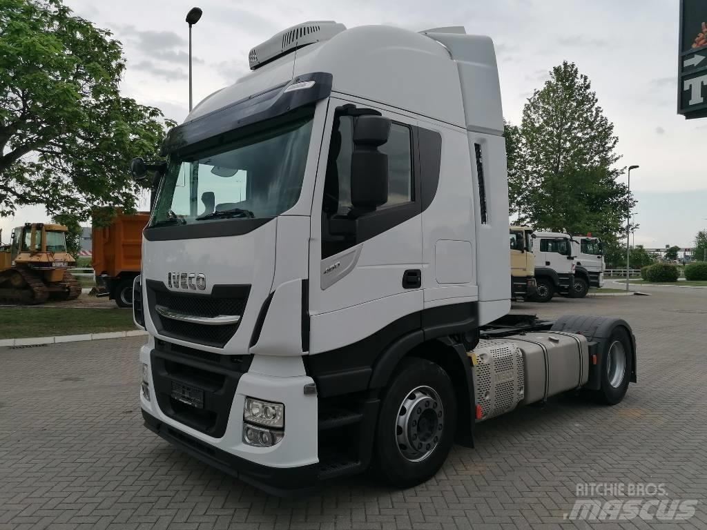 Iveco AS440ST/P Влекачи